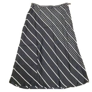 Silk black and white skirt size 0